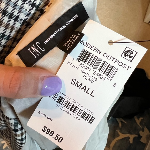 NWT NEW WITH TAGS PLAID JACKET - Picture 3 of 3